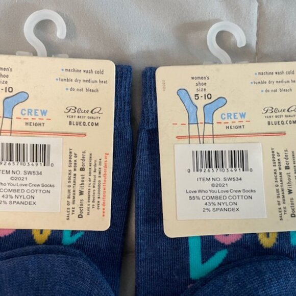 NWT Women's Socks Bundle 4 x Blue Q Crew Love Who You Love $60 Great Gifts SALE - Picture 3 of 9